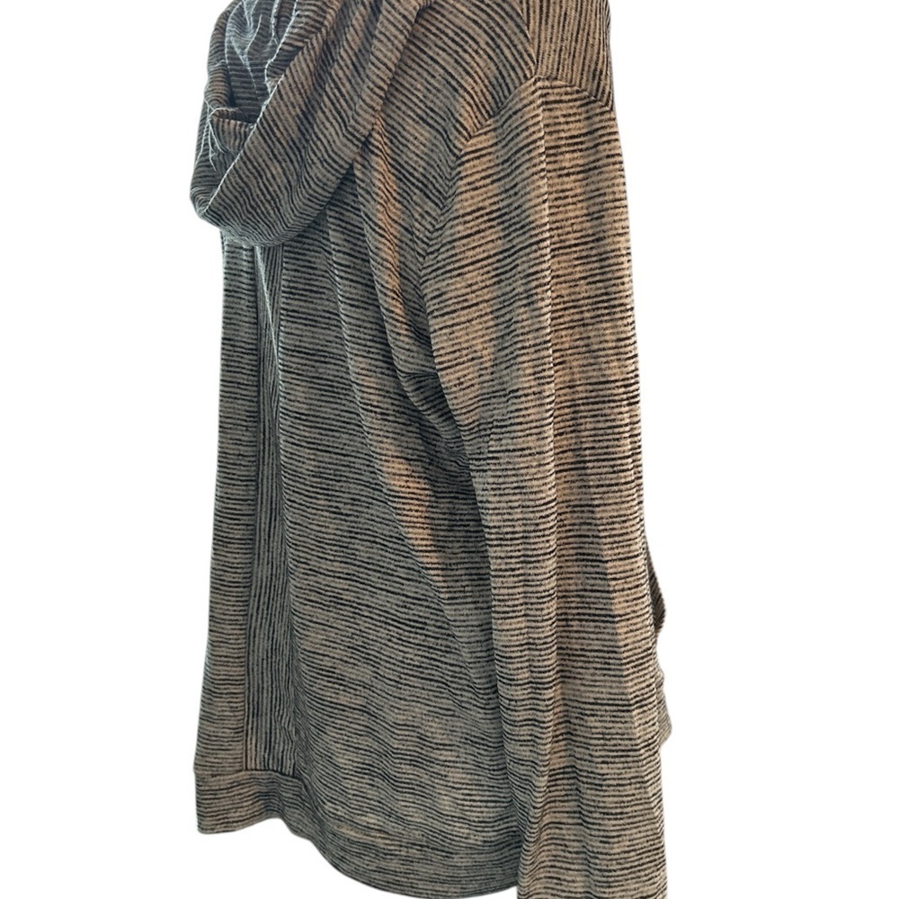 Market and Spruce hooded shirt grey and white size XL - Picture 2 of 2
